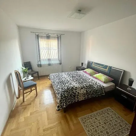 Centar Apartamento *